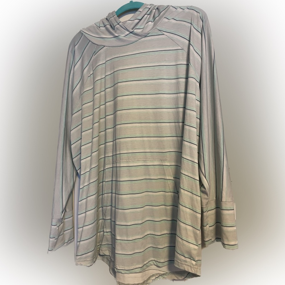 LuLaRoe Amber Hoodie